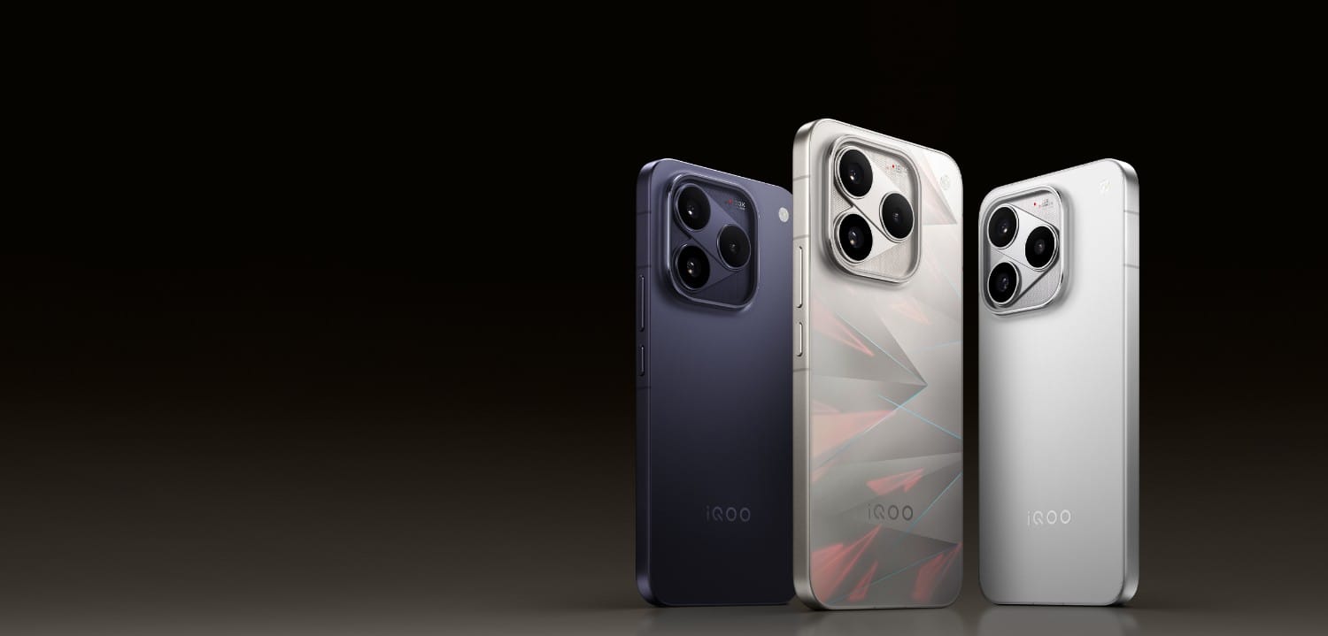 iQOO 16 Specs, India Price & Honest Take 2026 | TechBhavik iQOO 16 Chasing the Light colour variant front and back
